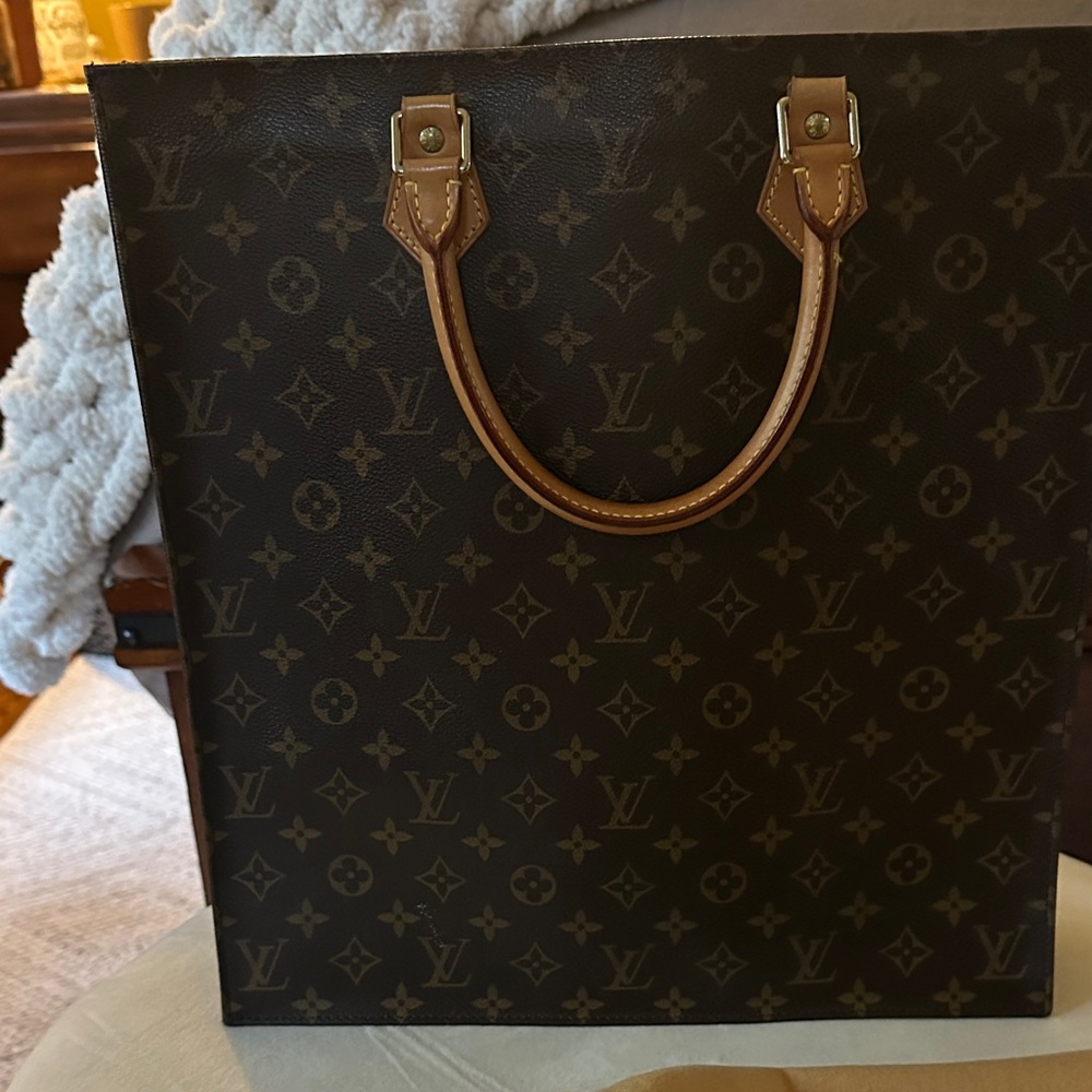 Louis Vuitton Black and Brown Tote - Picture 6 of 7